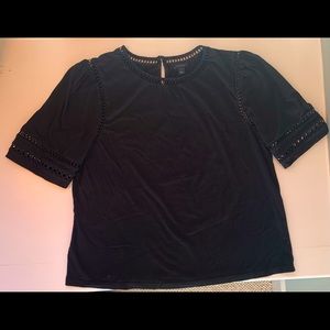 Ann Taylor black short sleeve tee size large